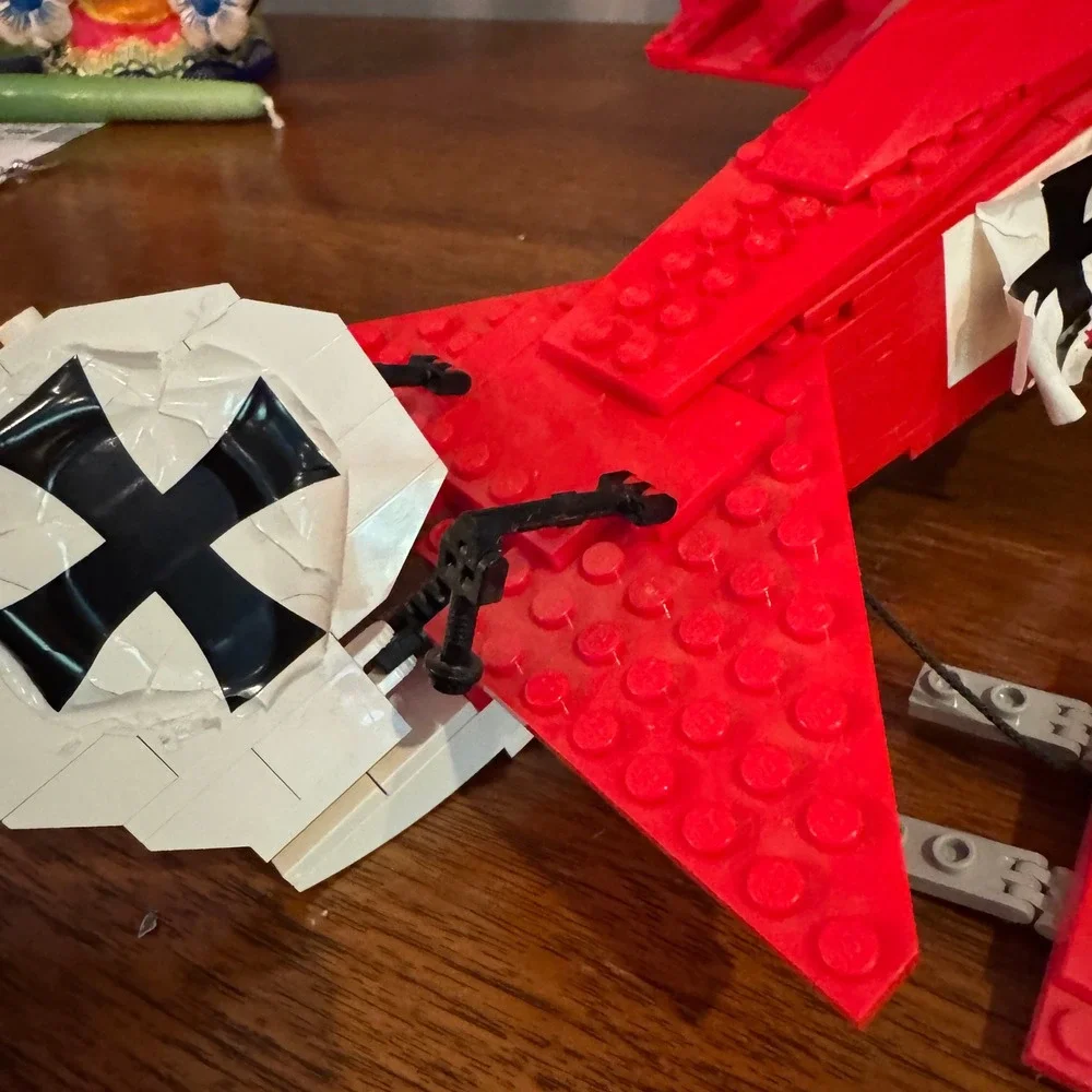 Lego creator red
