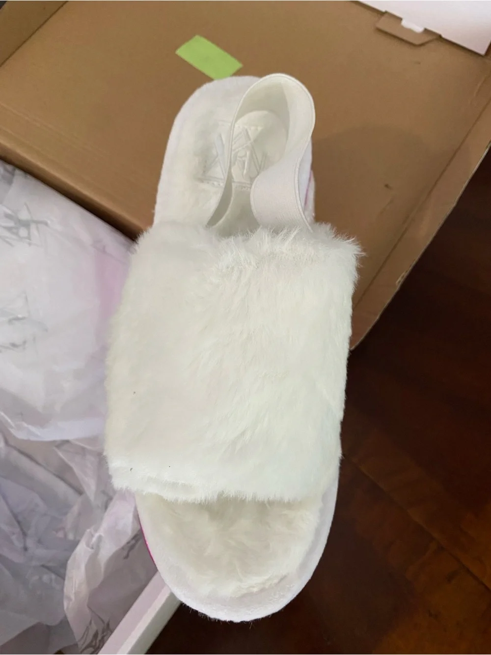 Koi Footwear soft white