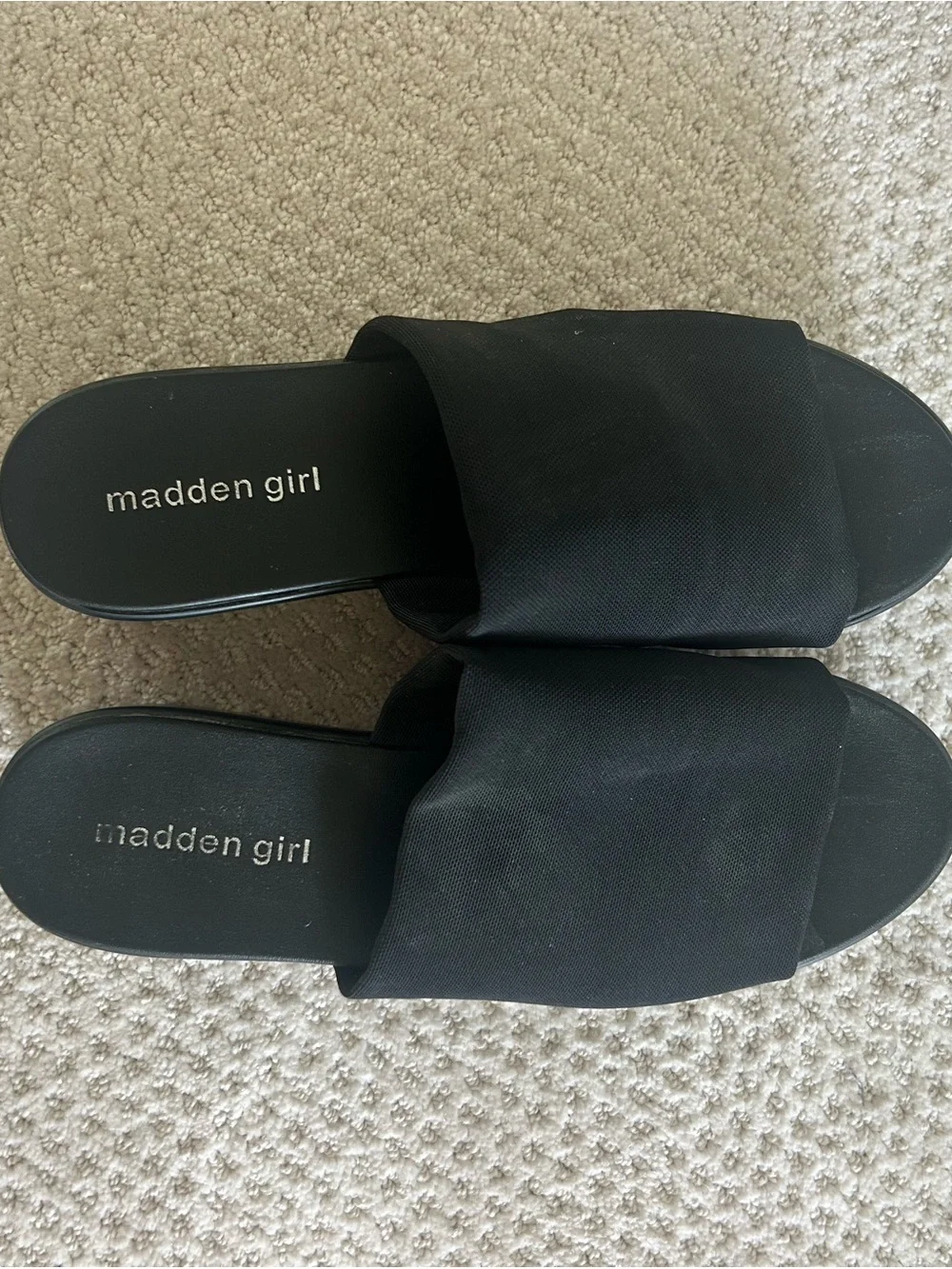Madden Girl wide minimalist elevated