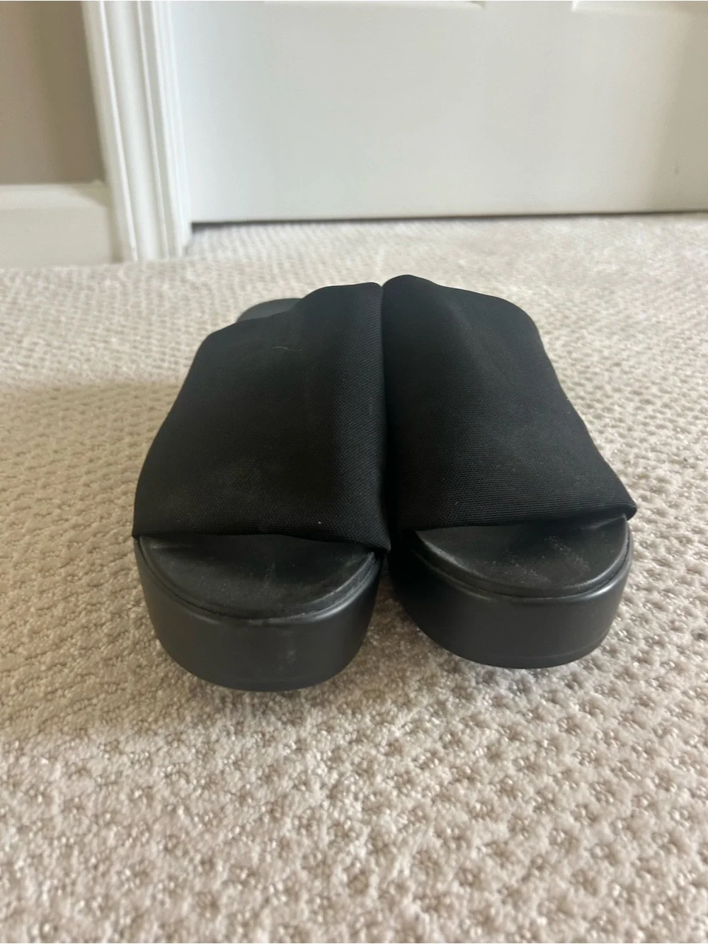 Madden Girl chunky height minimalist