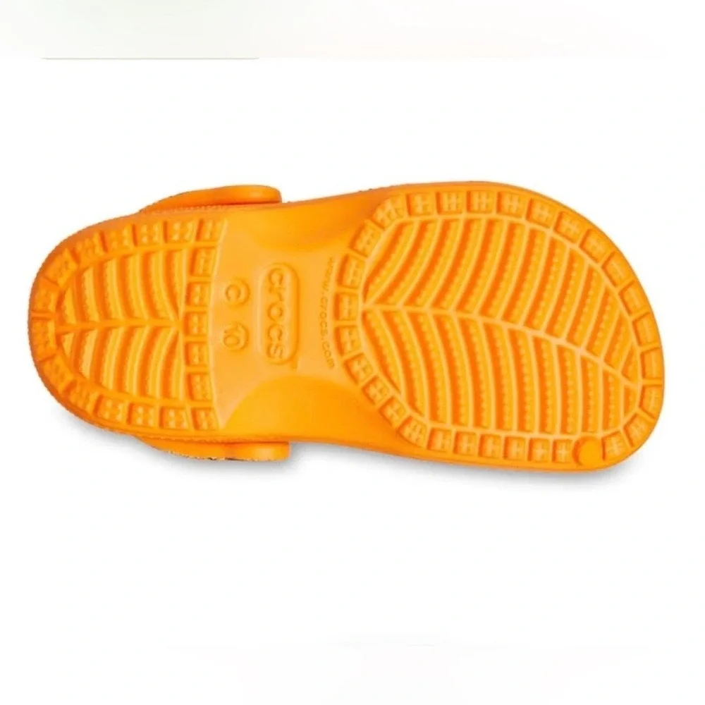 CROCS nwt jurassic