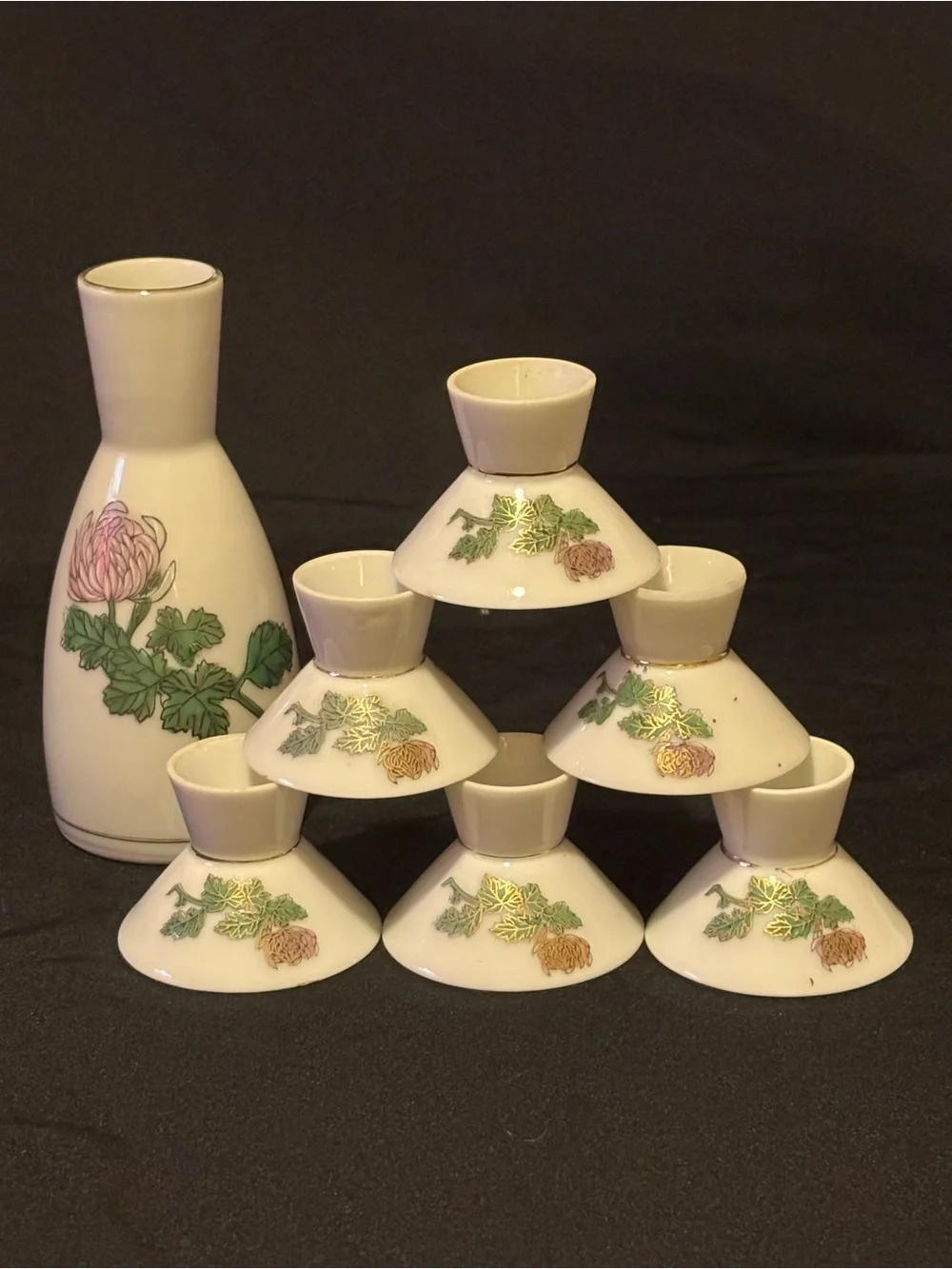 Vintage Kiku Masamune Sake Set.