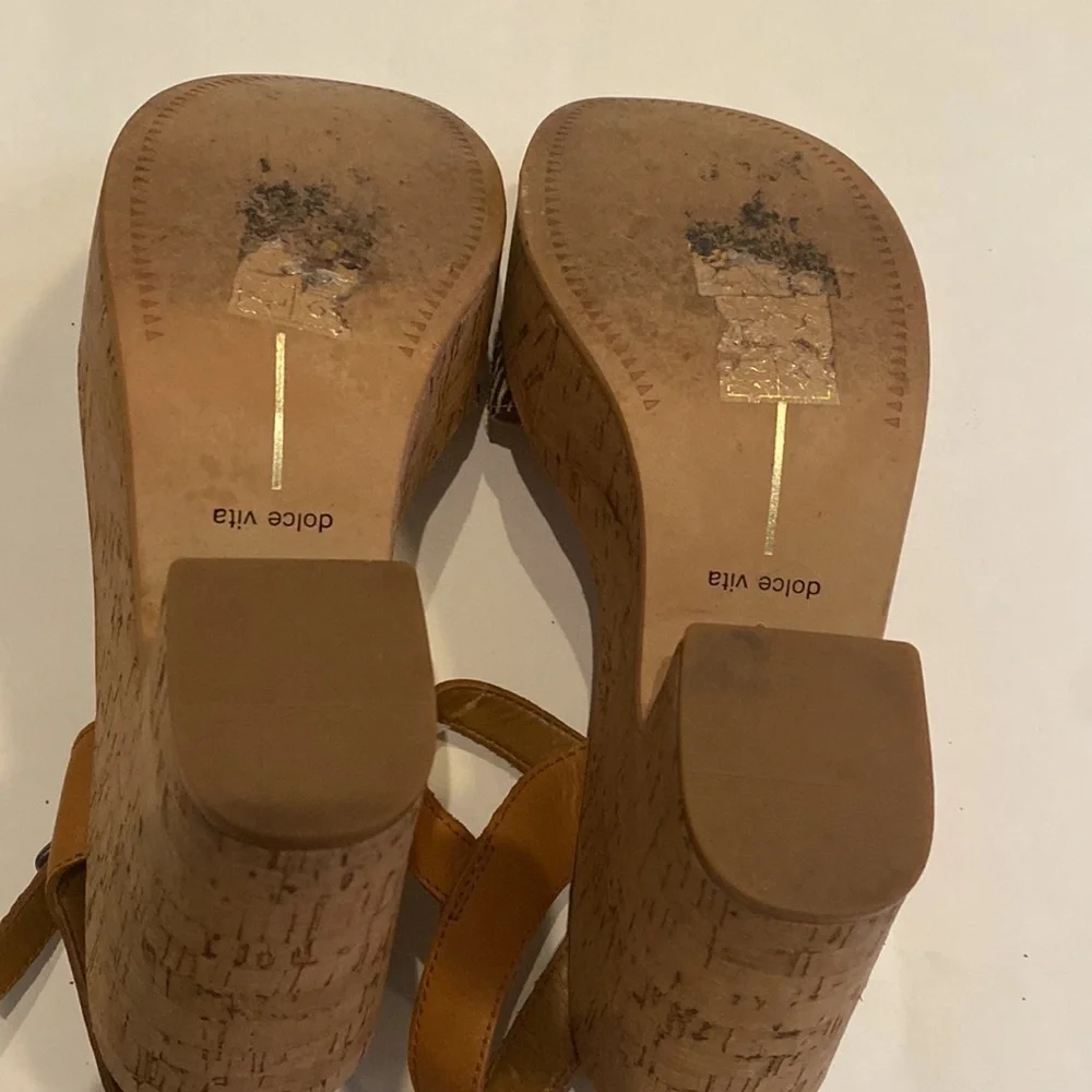 Dolce Vita warm sandals