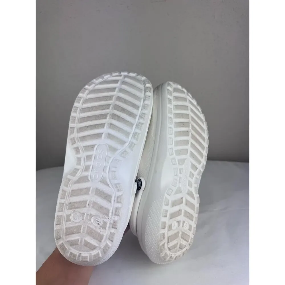 CROCS insulated white