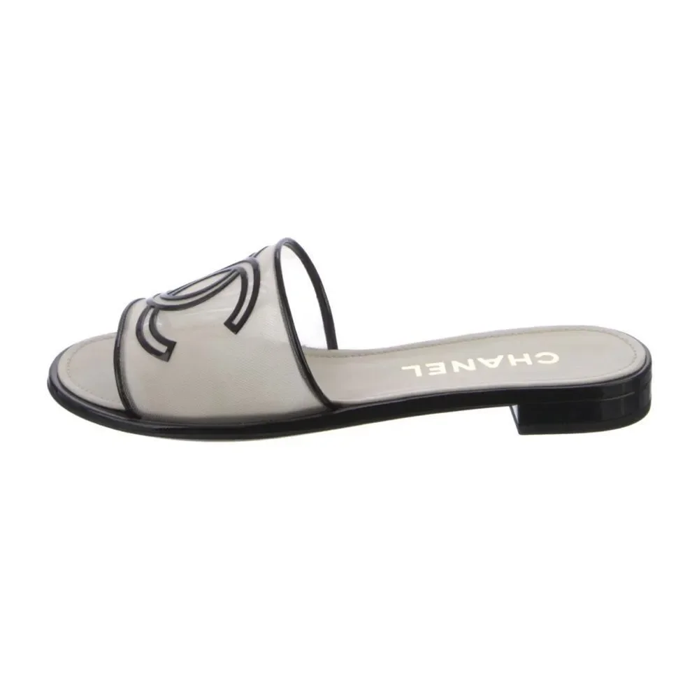CHANEL iconic any slide
