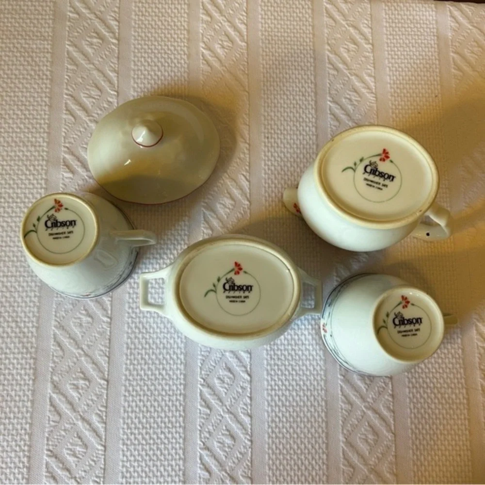 Gibson vintage cream