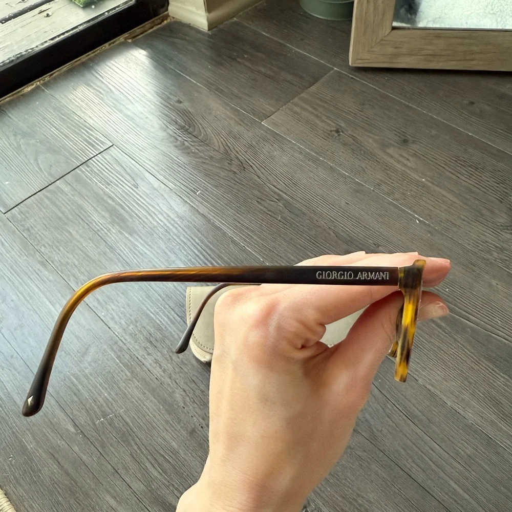 Giorgio Armani get purchased lenses