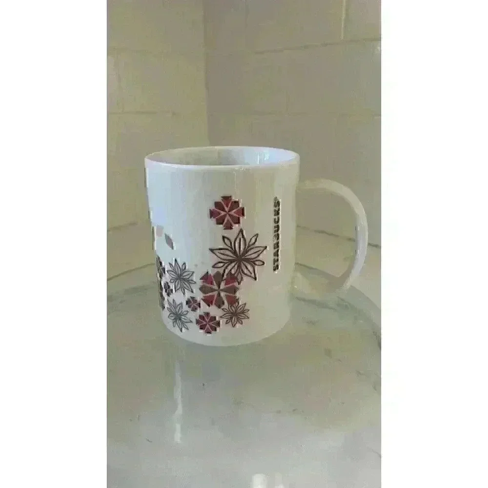 Starbucks 12 festive made