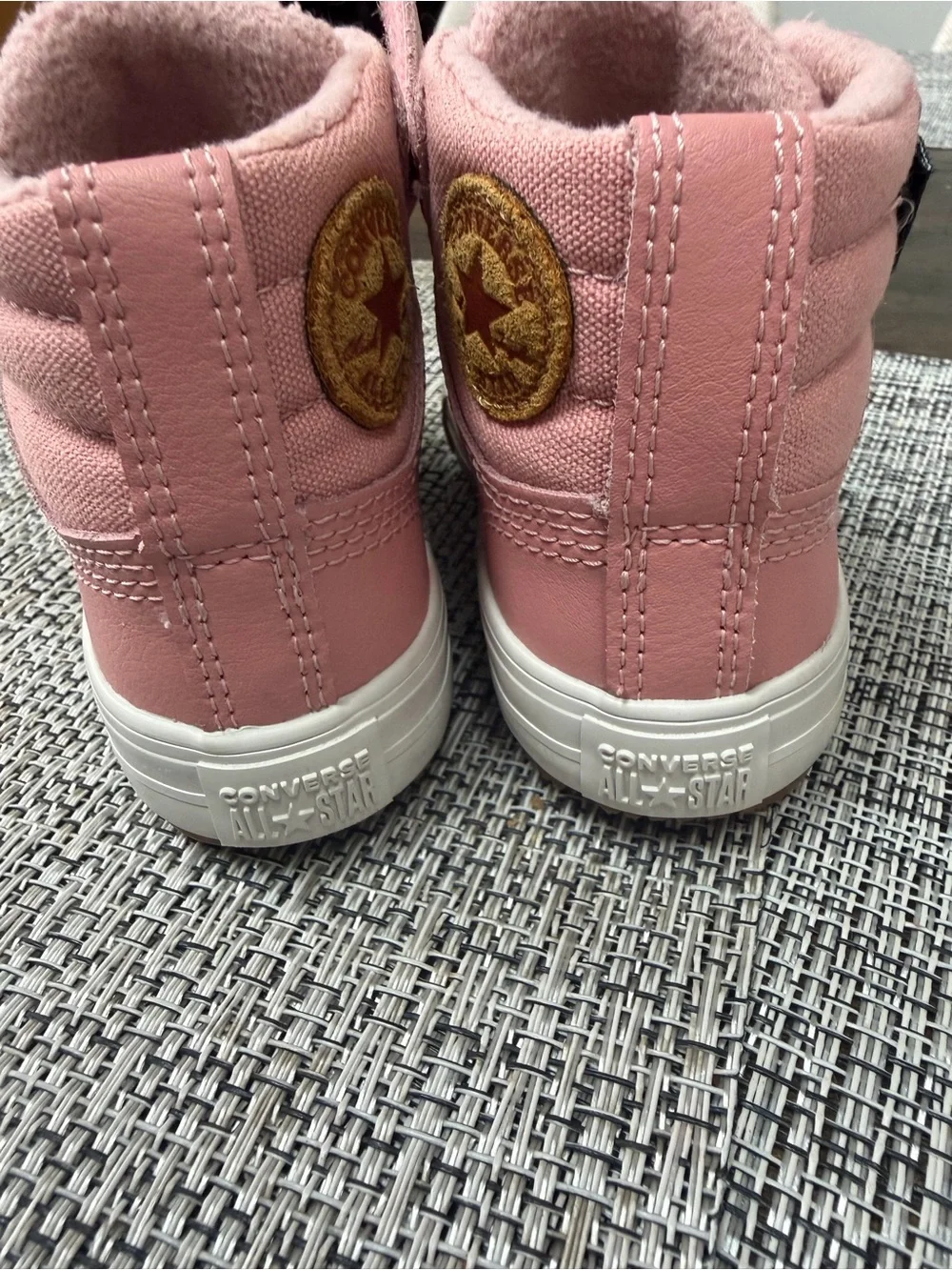 Converse velcro toe