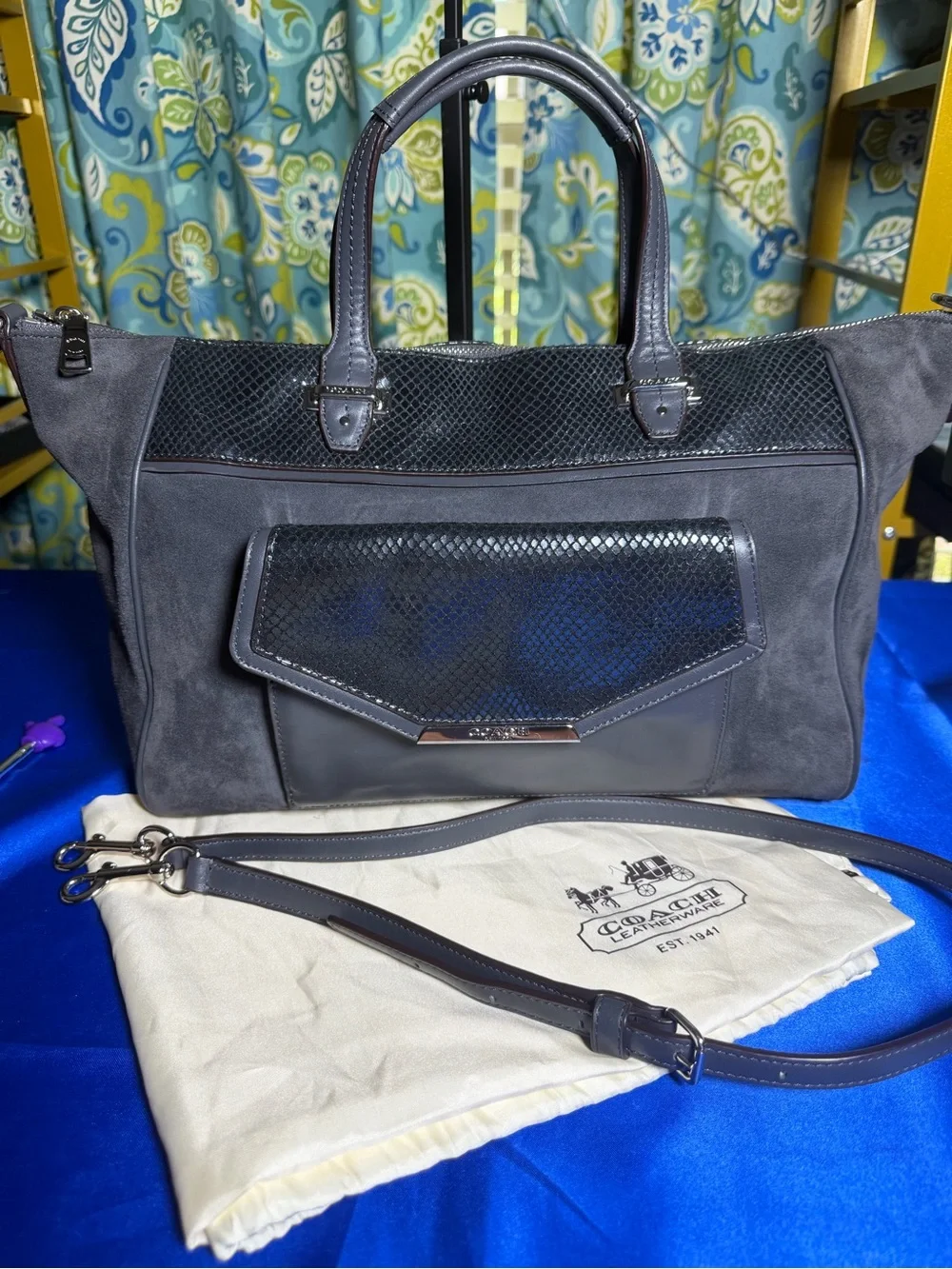 N/A beautiful coach
