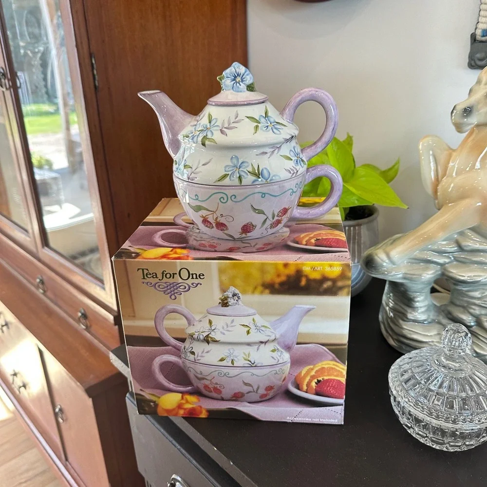 NEW VTG Tea for One Ceramic Nesting Teapot & Cup Set Floral Purple Blue Painted