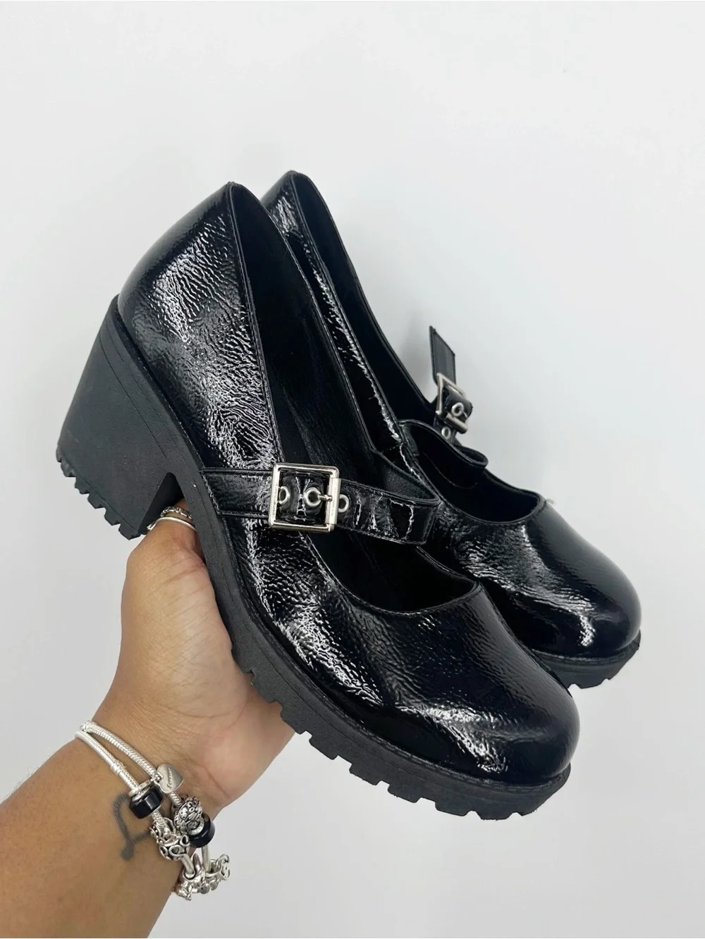 Dirty Laundry pre owned super