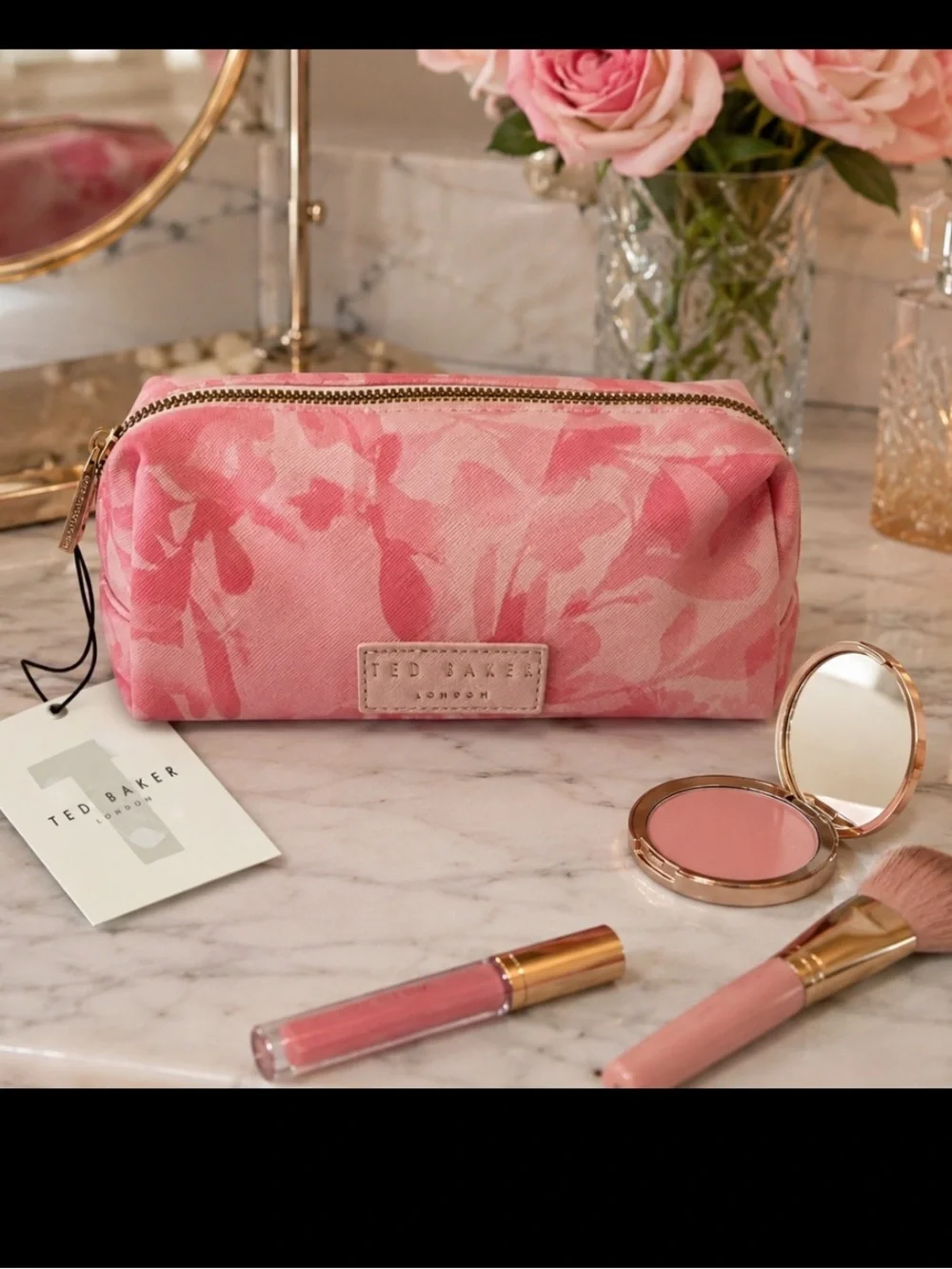 NWT-Ted Baker Pink Floral Print loaf Cosmetic Pouch with Gold Zipper