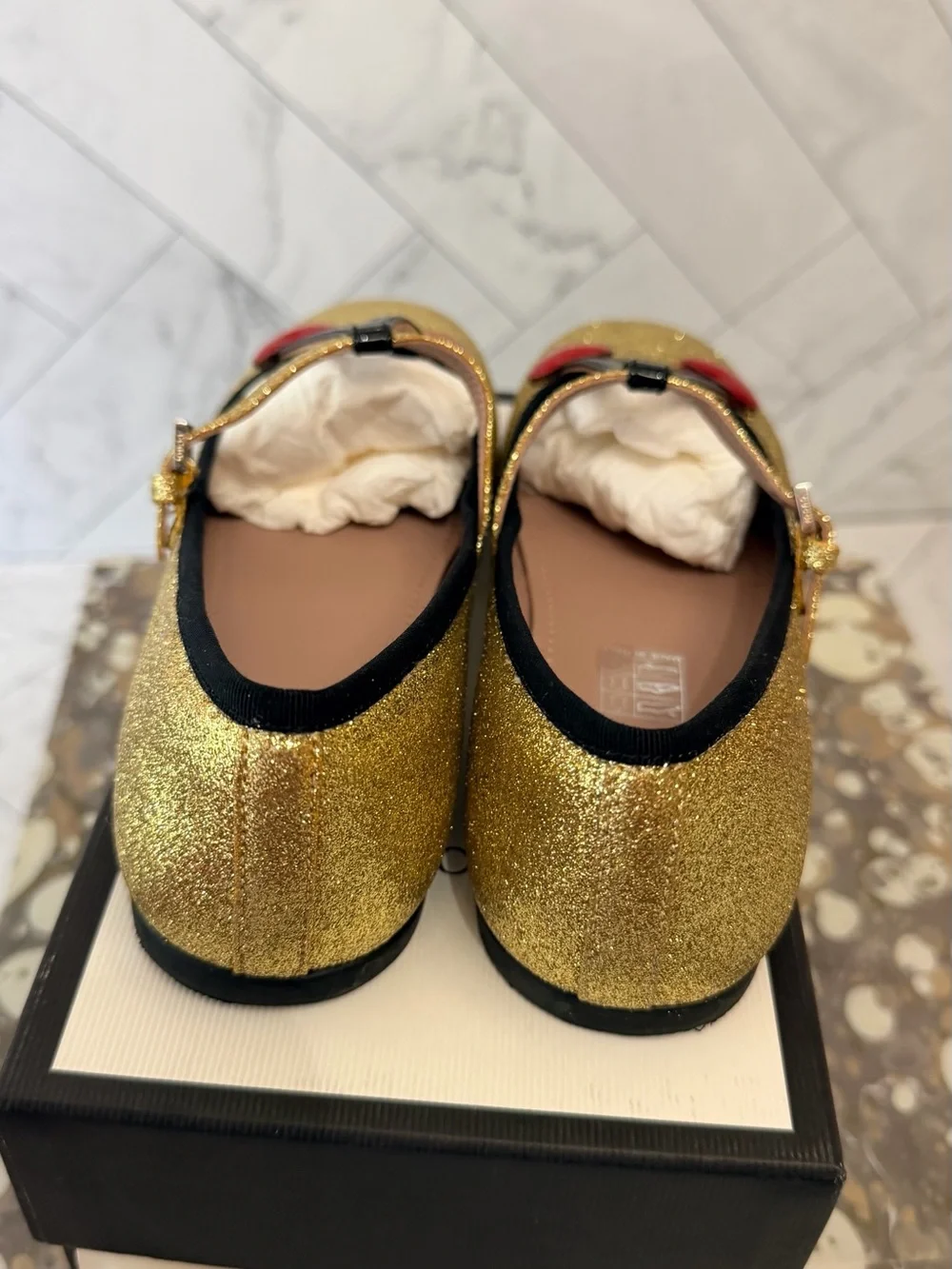 GUCCI Girls' Gold Glitter Heart Mary Jane Flats