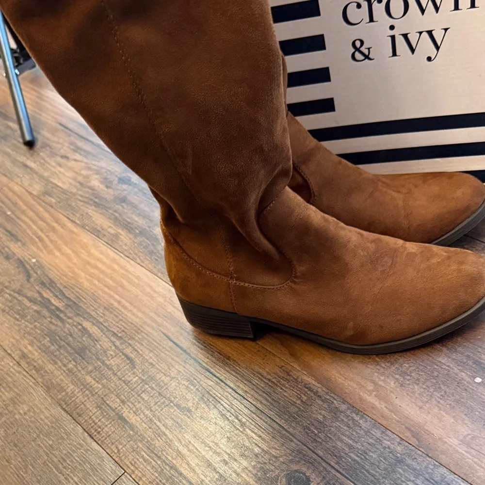 crown & ivy coffee BowieBoots