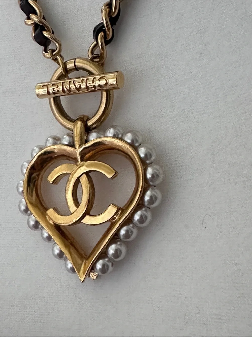 CHANEL Gold and Black Heart CC Pendant Necklace with Pearls