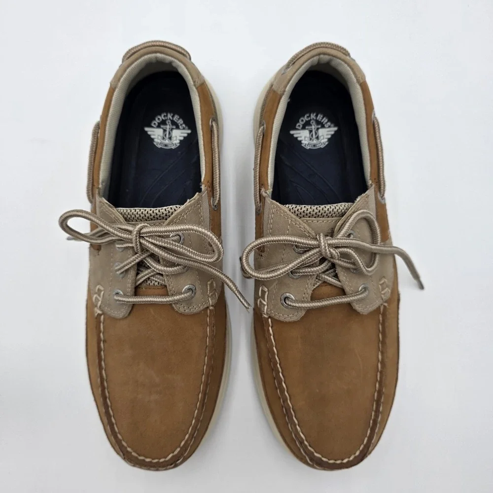 New! Dockers Beacon Genuine Classic Boat Shoe Men's 8.5