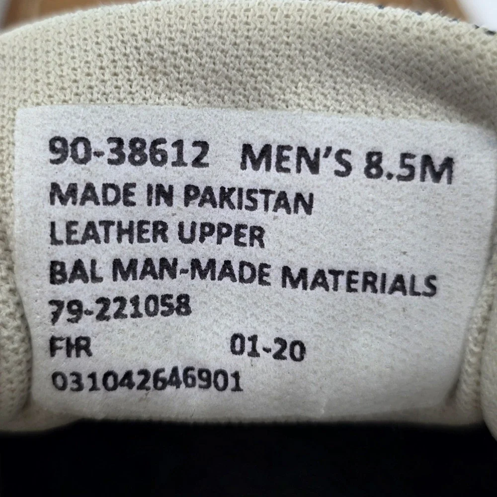 New! Dockers Beacon Genuine Classic Boat Shoe Men's 8.5