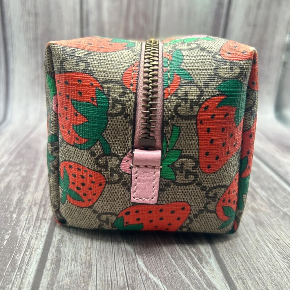 Gucci beautiful allover