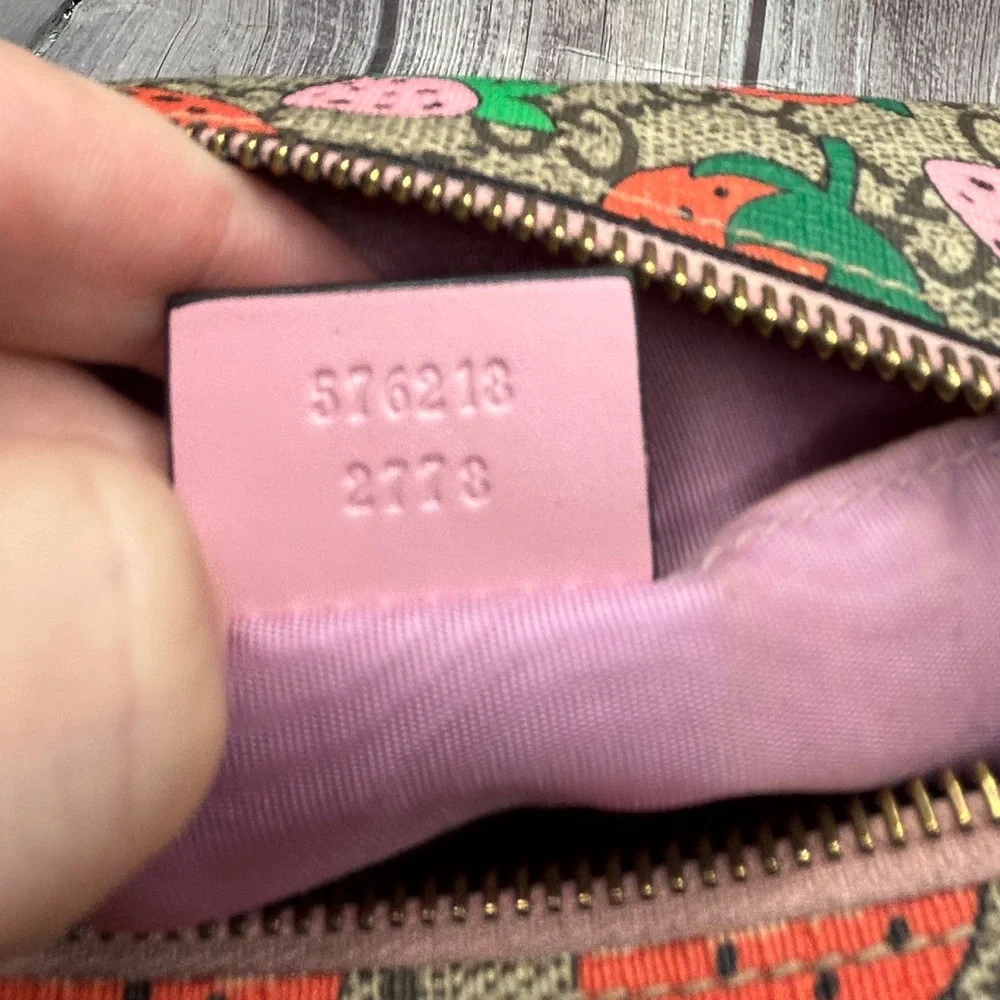 Gucci beautiful allover