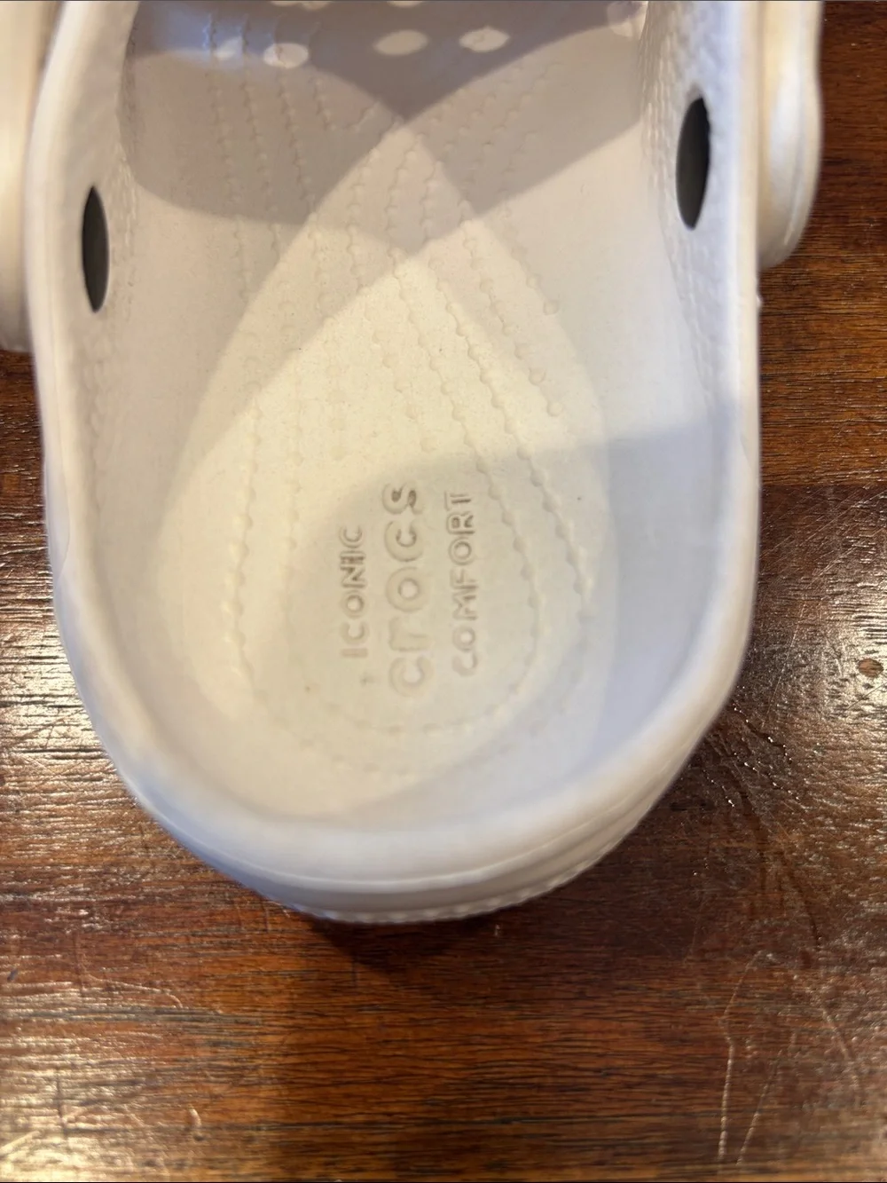 CROCS slip airflow