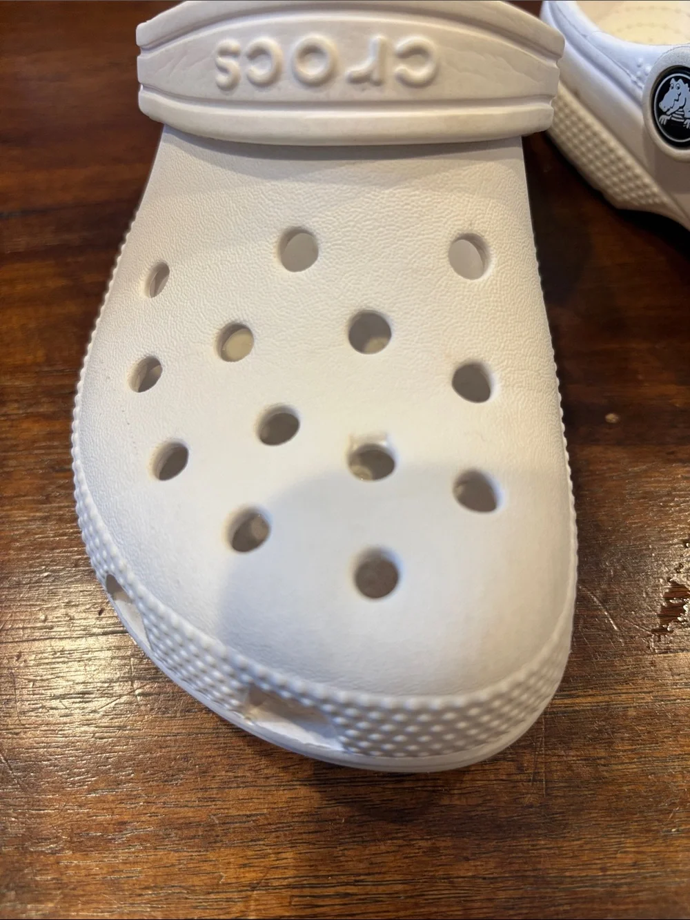 CROCS pivoting ventilation secure