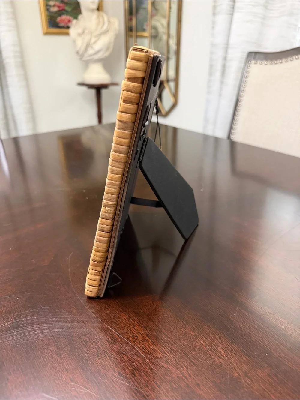 Natural hand woven Rattan 4x6 Picture Frame - Neutral