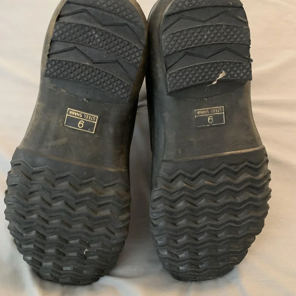 Rocky brand item