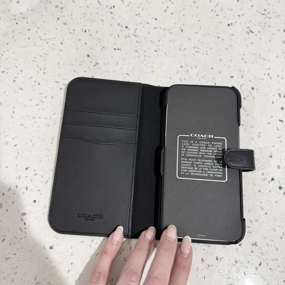 Coach Folio Case in Signature Canvas iPhone 15 Pro leather nwot black