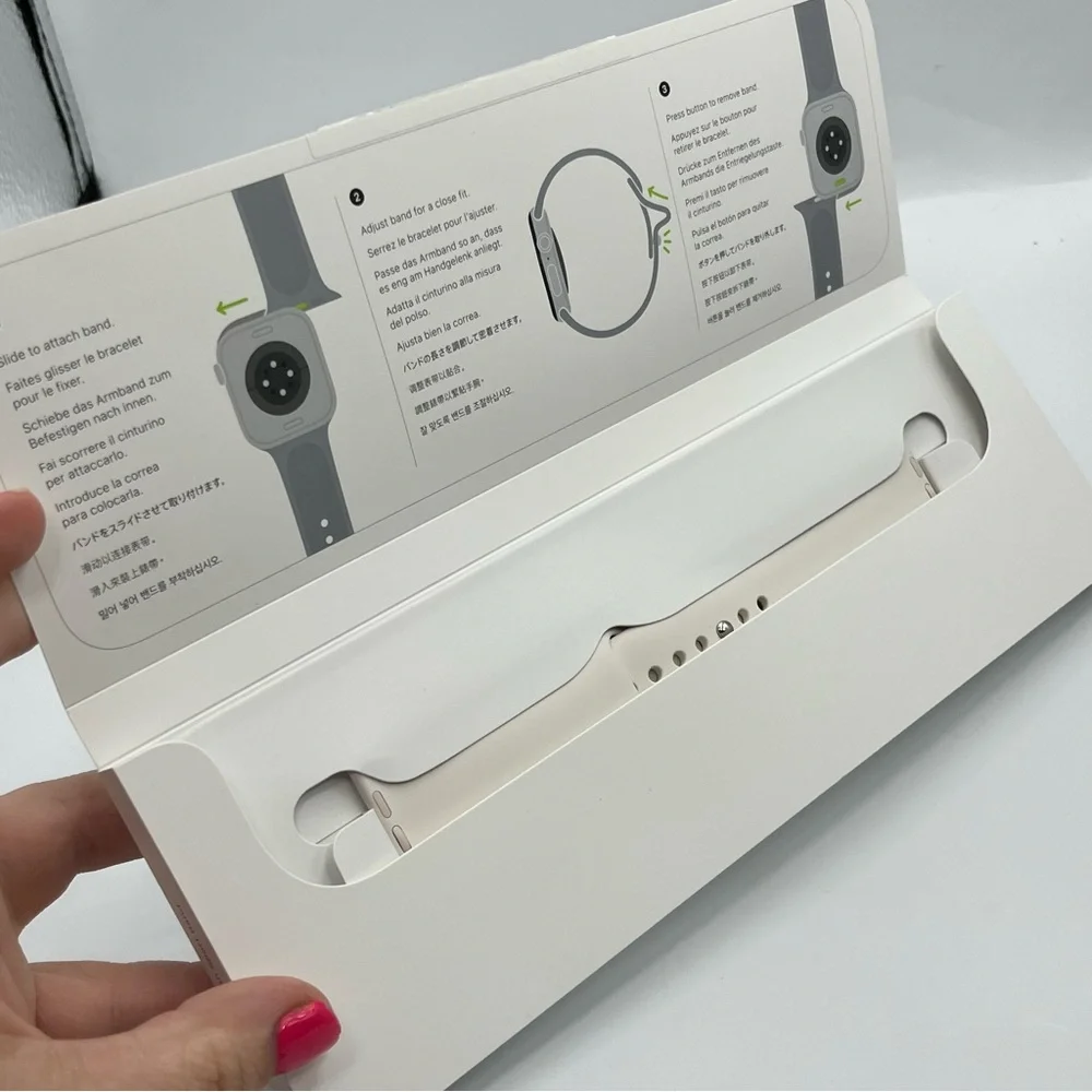 Apple wearables aesthetics