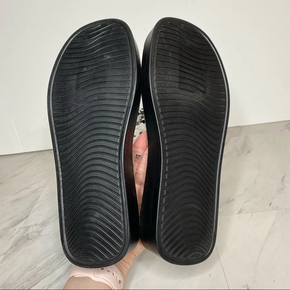 Steve Madden new steve