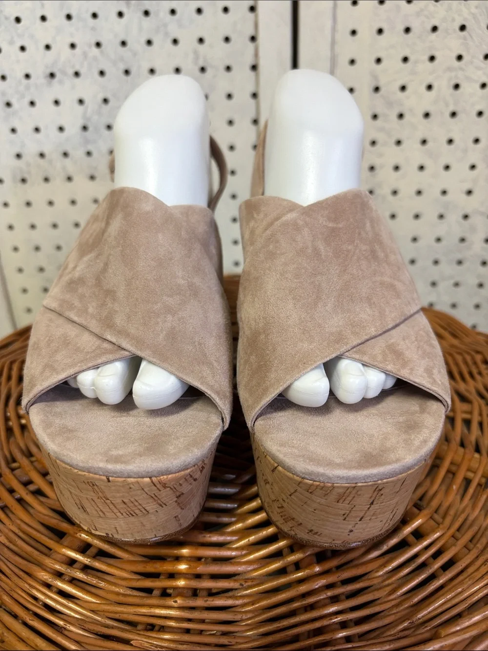 Diane Von Furstenberg like platform adjustable
