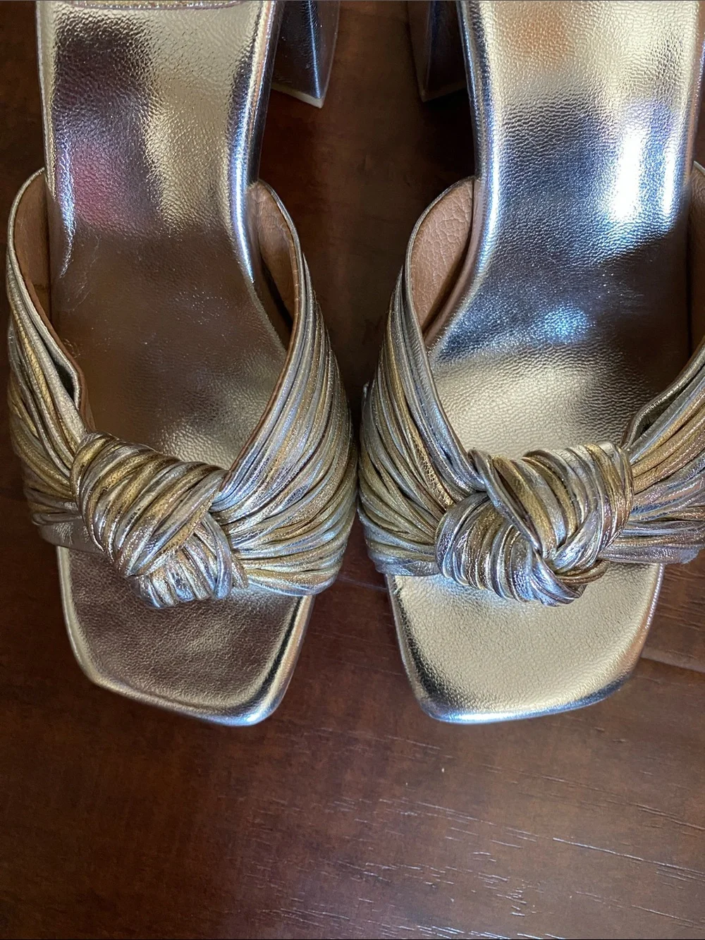 Jeffrey Campbell like new