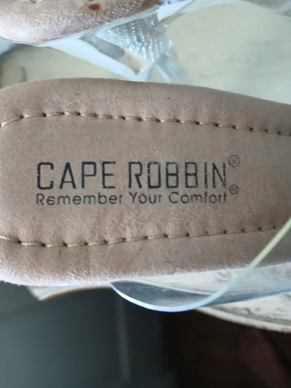 Cape Robbin clear pvc