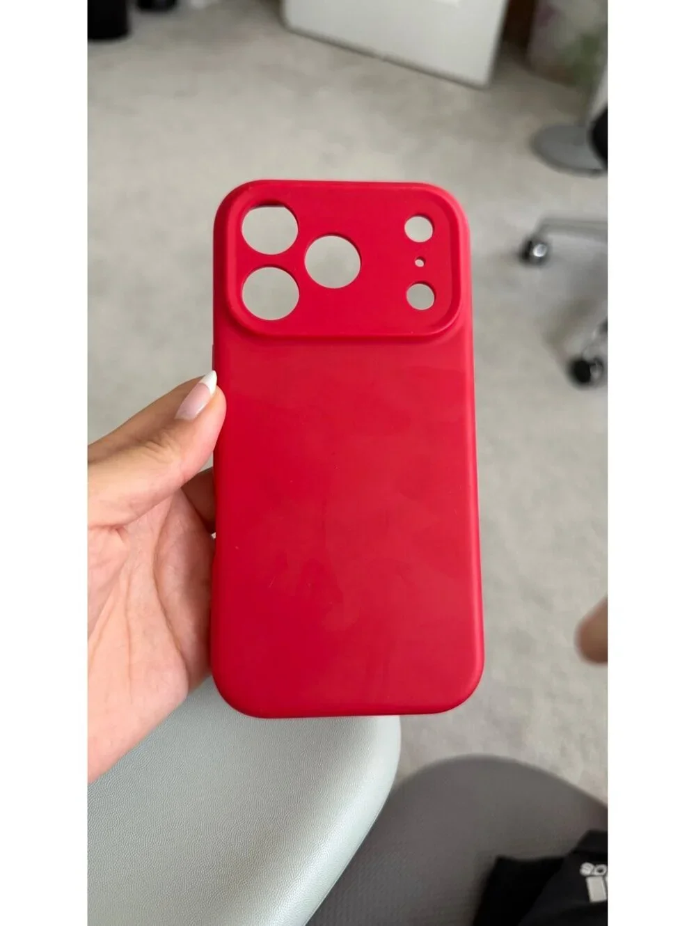 iPhone 17 pro red tpu rubber mag safe phone case