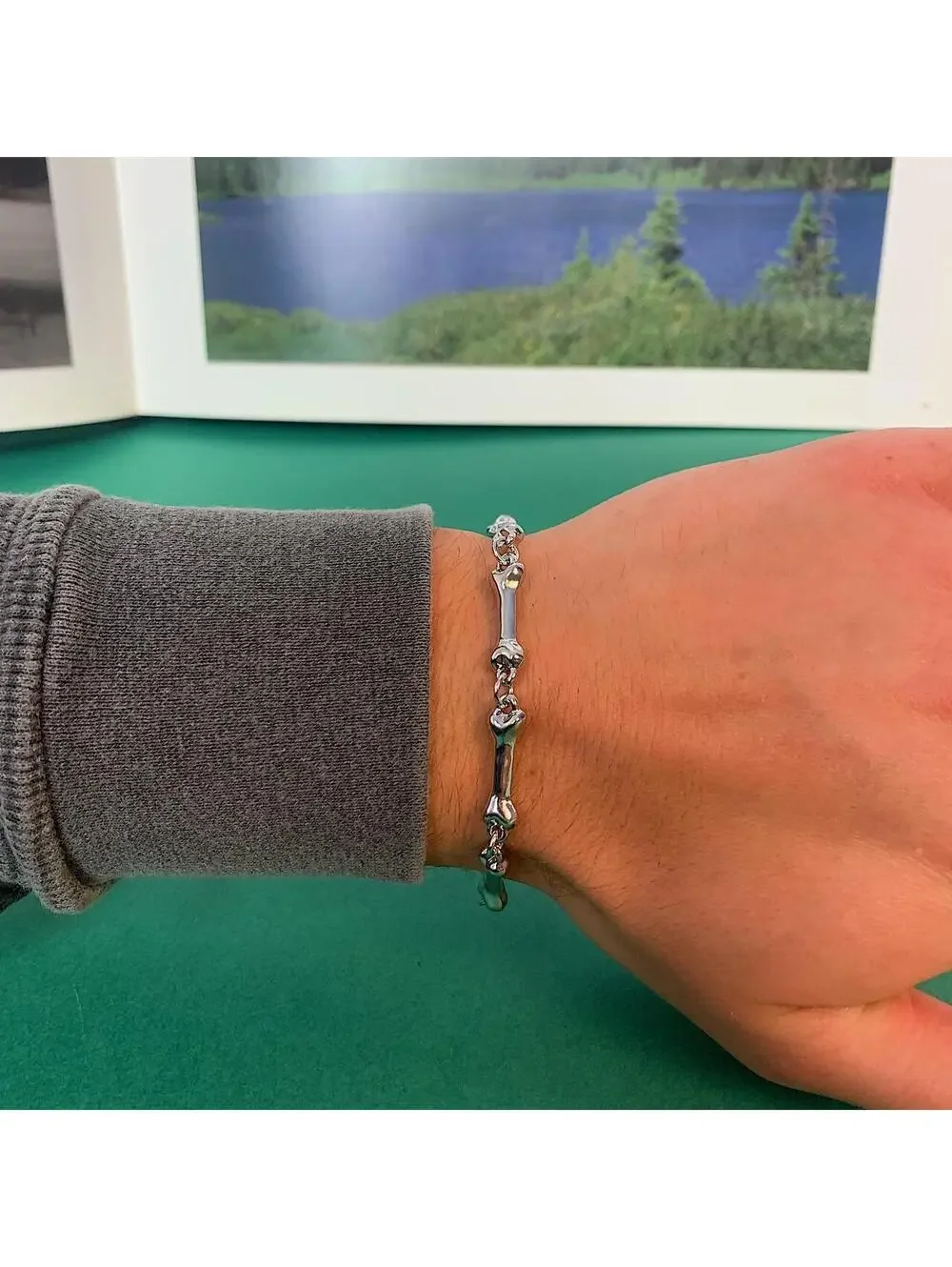 N/A 13 #silverbraclet