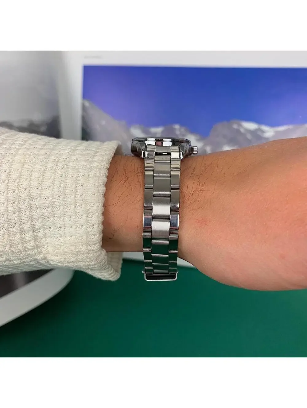 N/A #watch #y2k