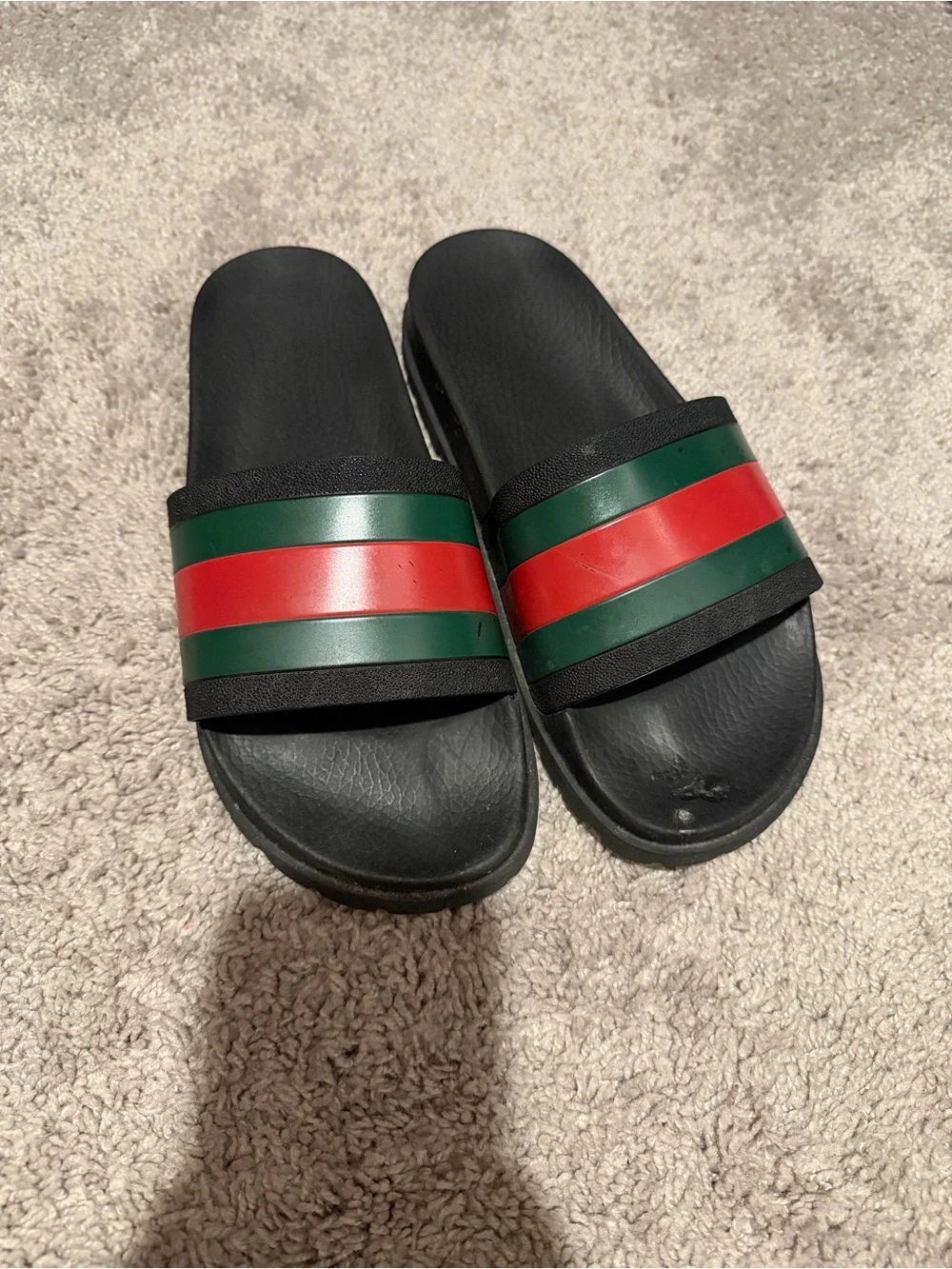 Gucci classic slide