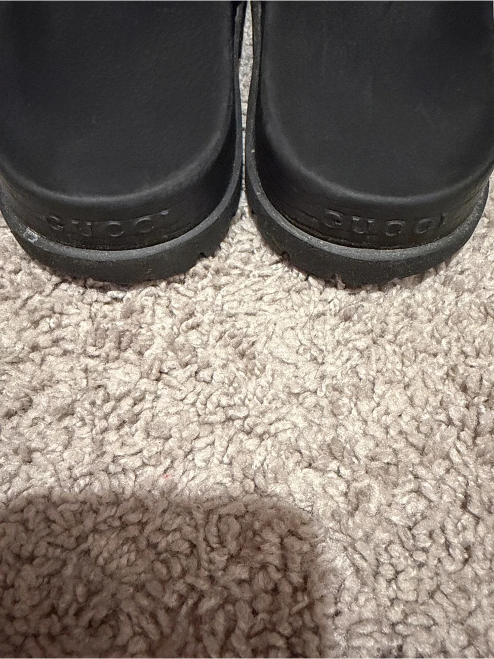 Gucci classic slide