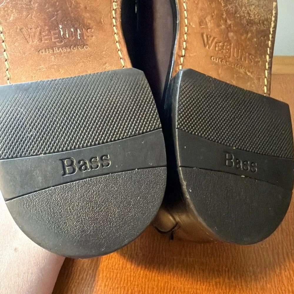 G.H. Bass & Co. product classic