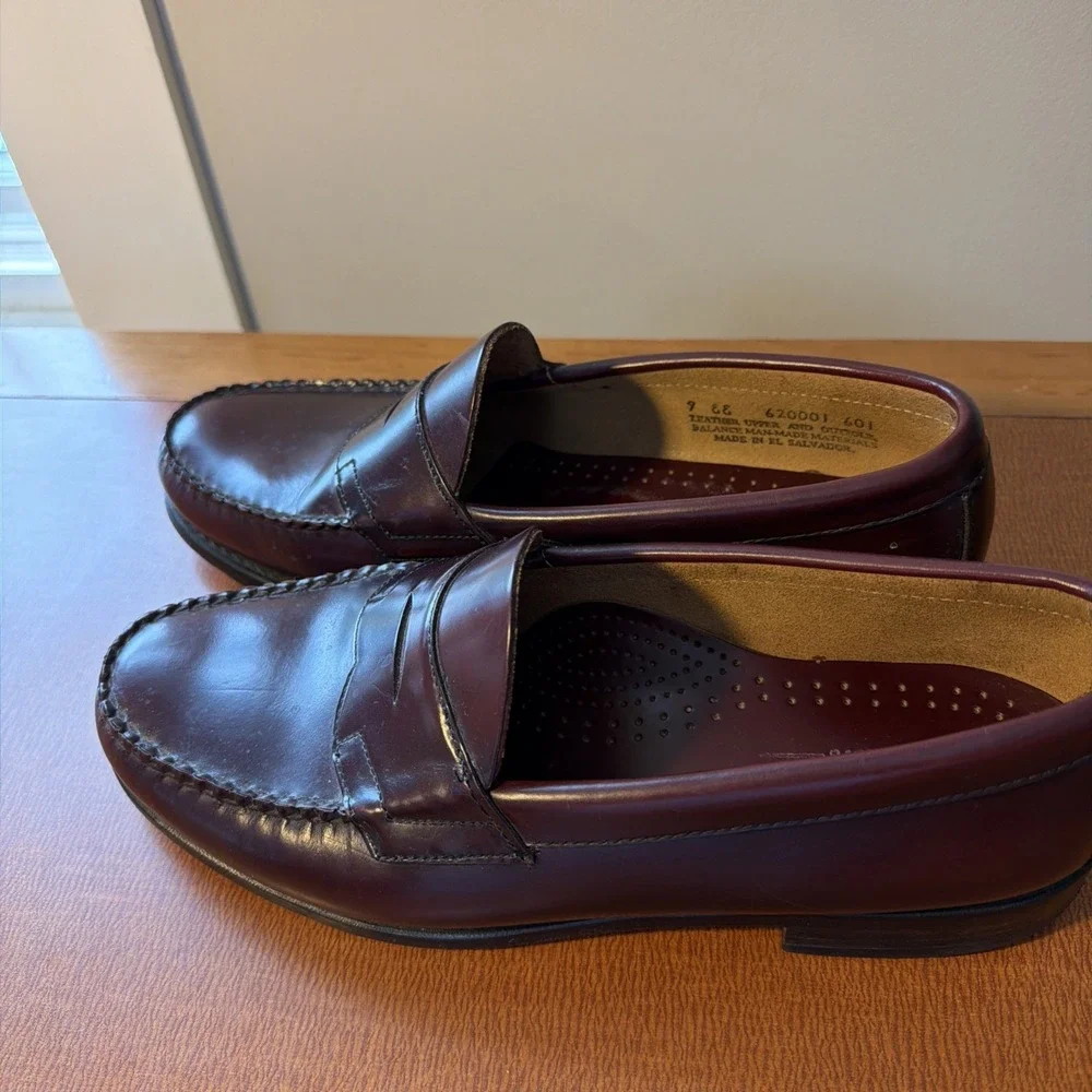G.H. Bass & Co. product classic