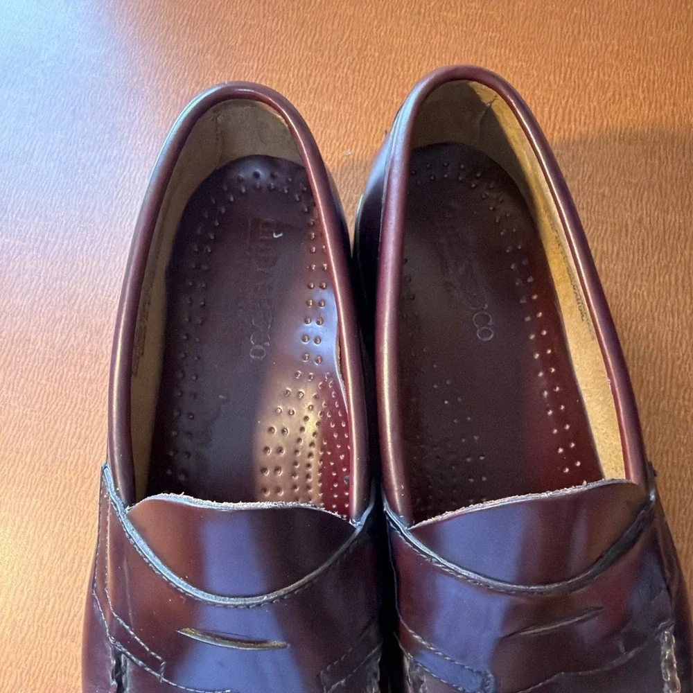 G.H. Bass & Co. product classic