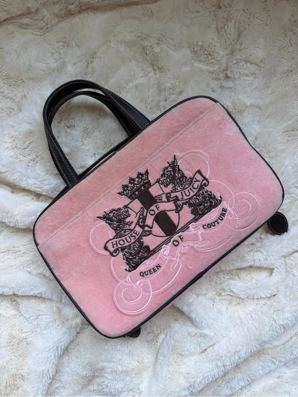 Juicy Couture soft pink