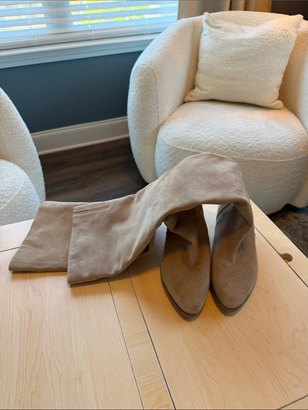 Vince Camuto tall over