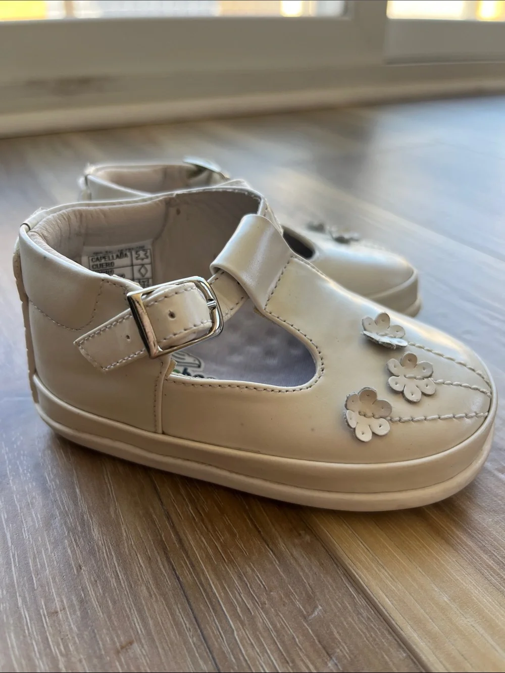 Wannabes by Laura Milena sweet strap
