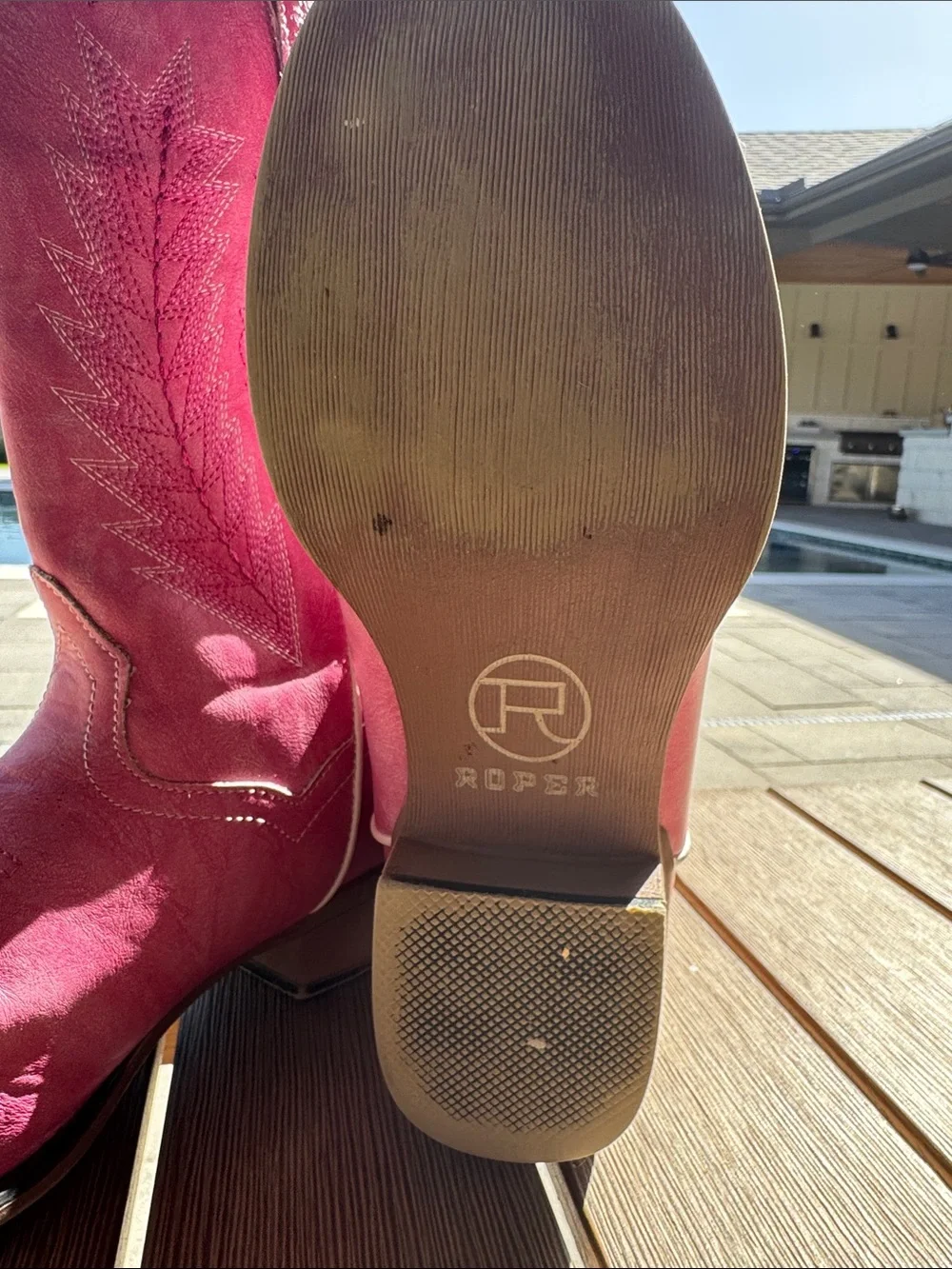 Roper bold pink