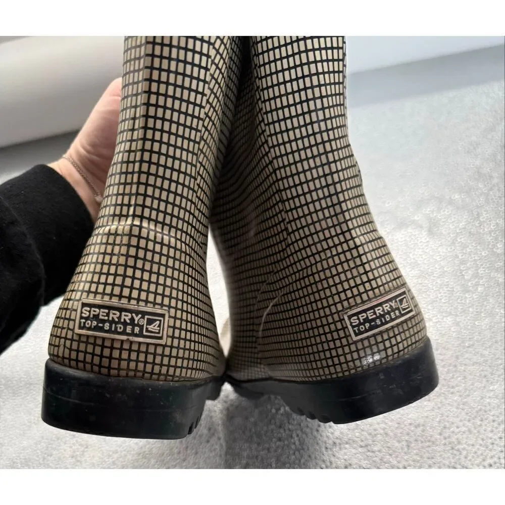Sperry Women’s Rain Boots Tiny Tweed Pattern Tan Navy size 8