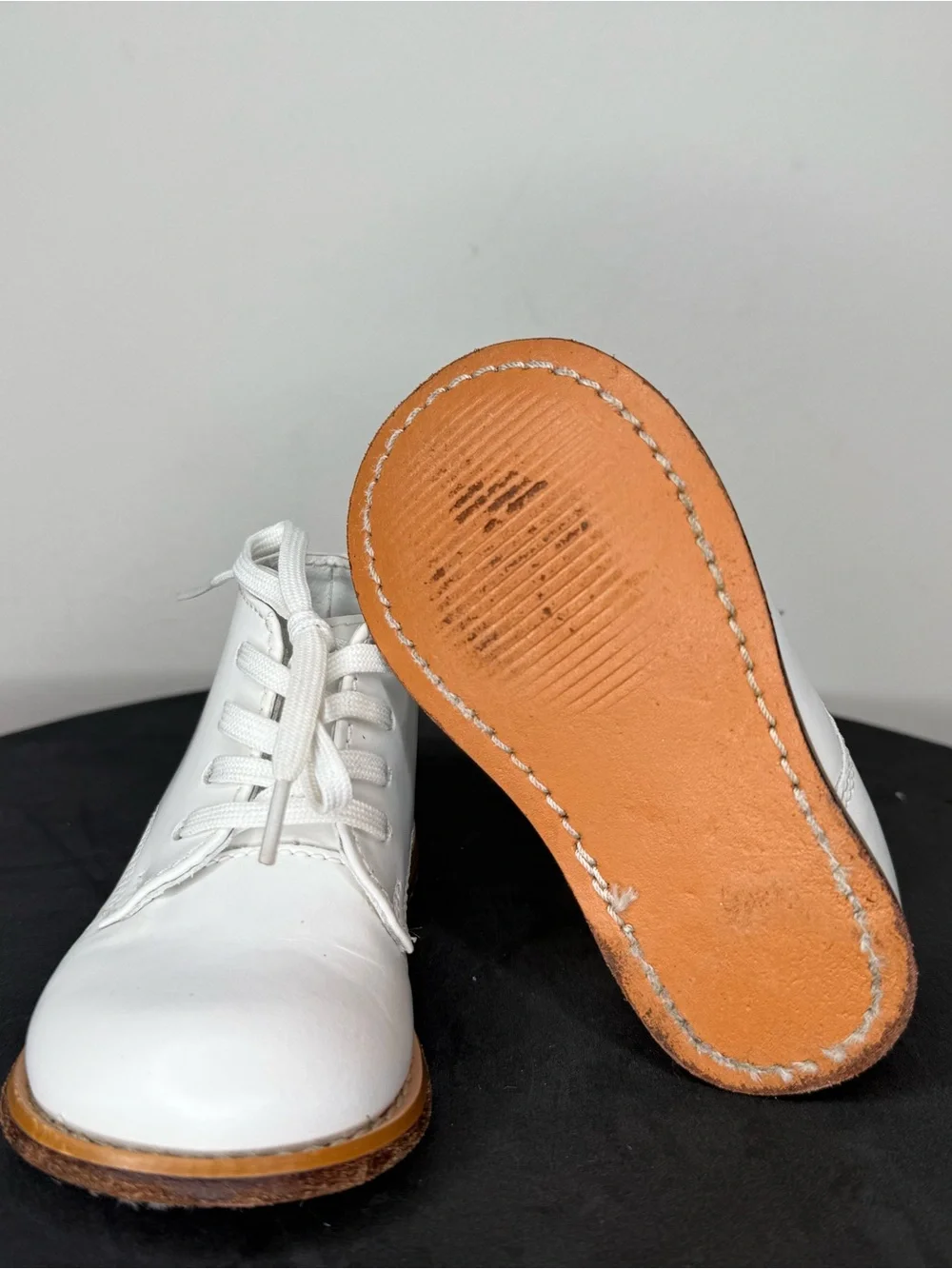 Josmo white leather