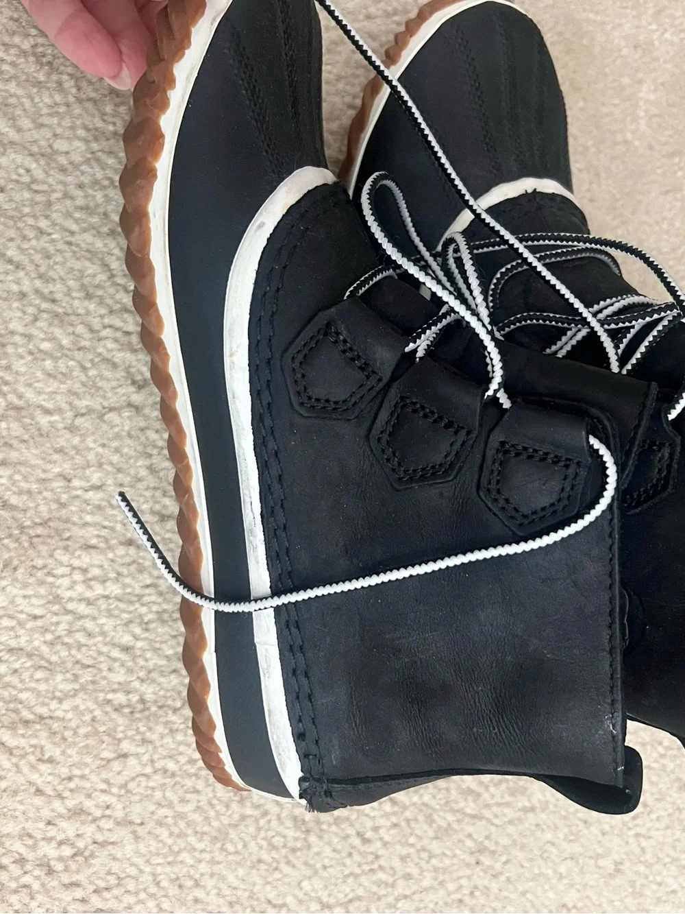 Sorel lace up