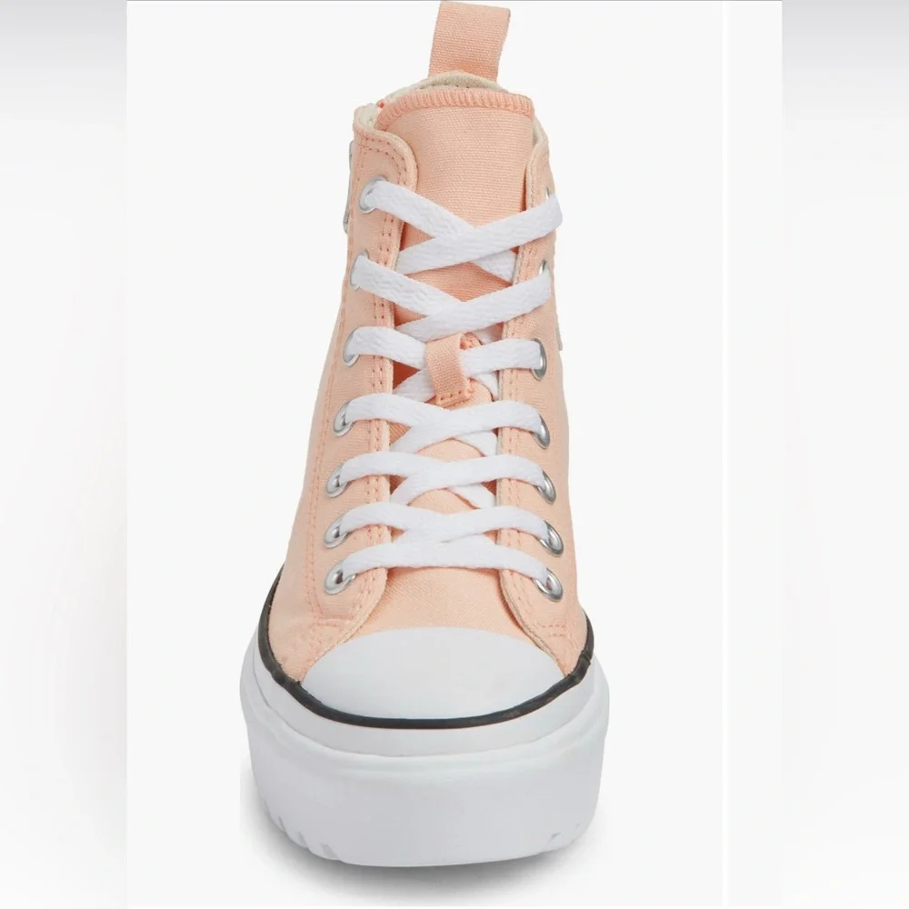 Converse details product